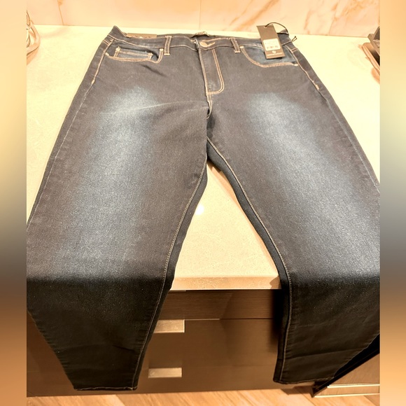 Women jeans, high rise, skinny jeans Brand New 🟢 - Picture 7 of 7